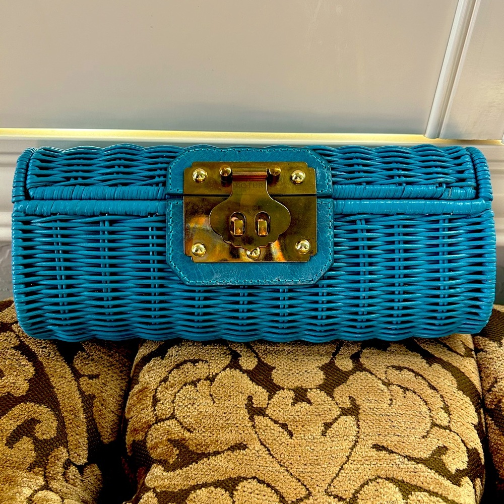 Kotur turquoise wicker clutch